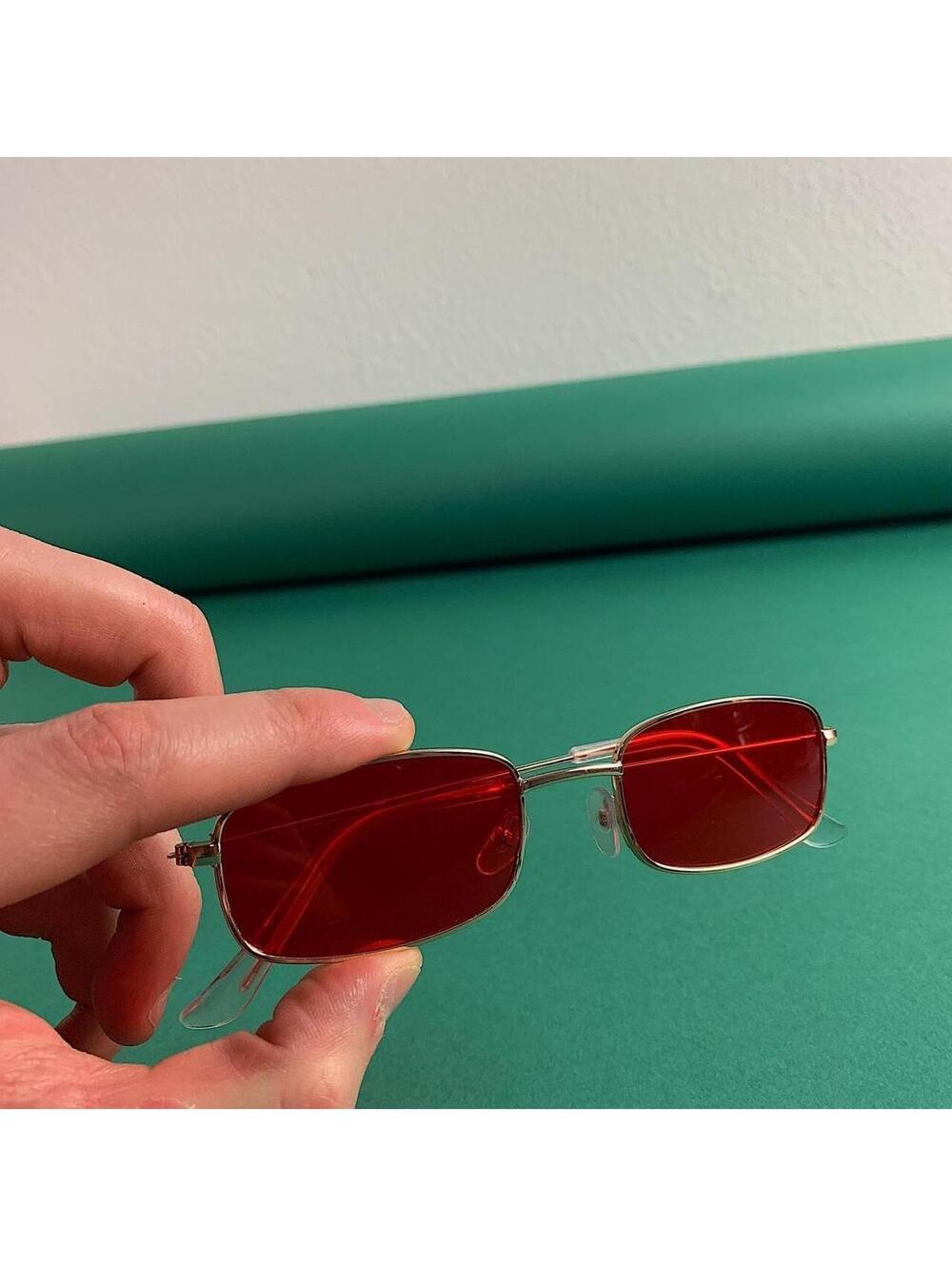 Cyber Y2k 90s 2000s vintage unique slim style gold trim sunglasses. Gold trim - Picture 3 of 7